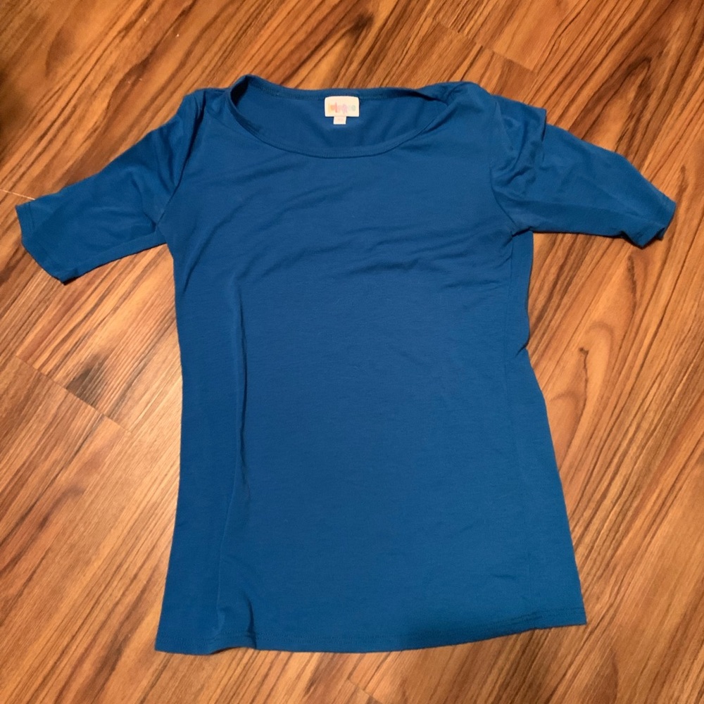 Lularoe Gigi top